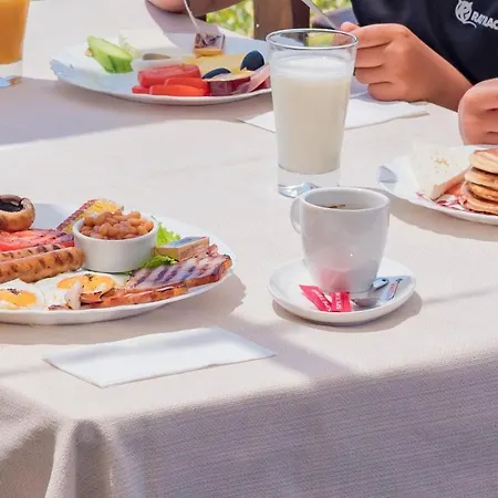 Porto Paradiso Complex *